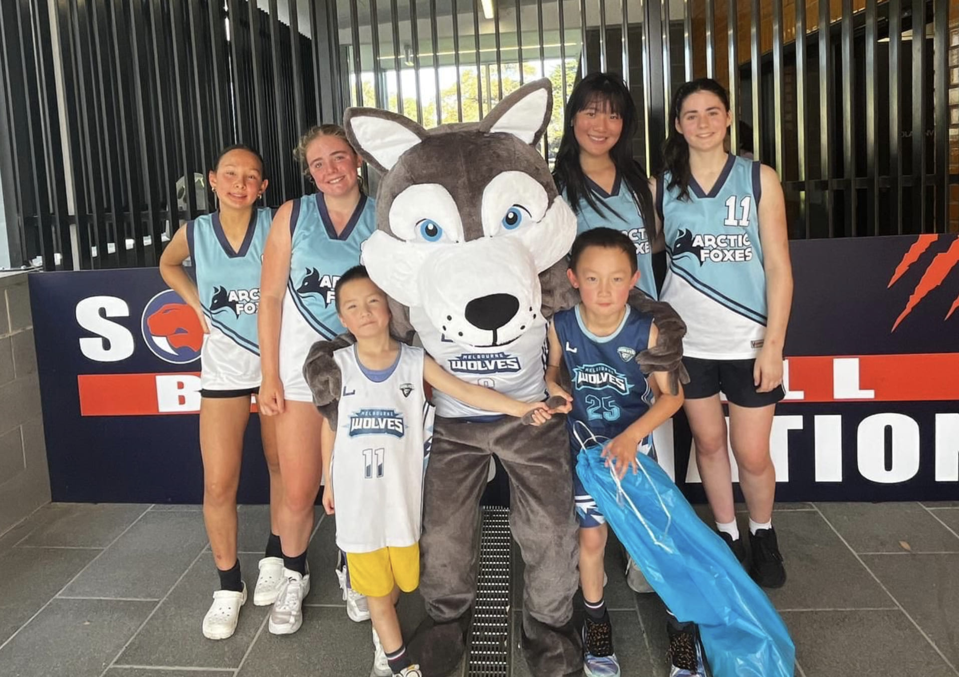 Melbourne Wolves Arctic Foxes defeated Beaumaris Sharks 52:6 to secure playoff spot