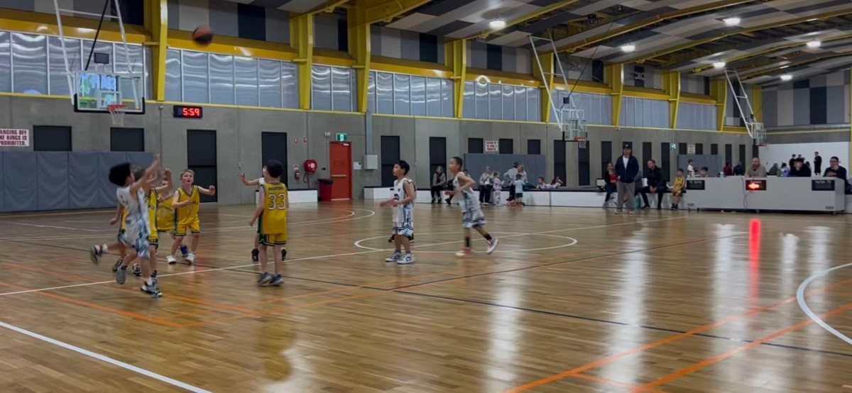 Melbourne Wolves Thunderbolts A
