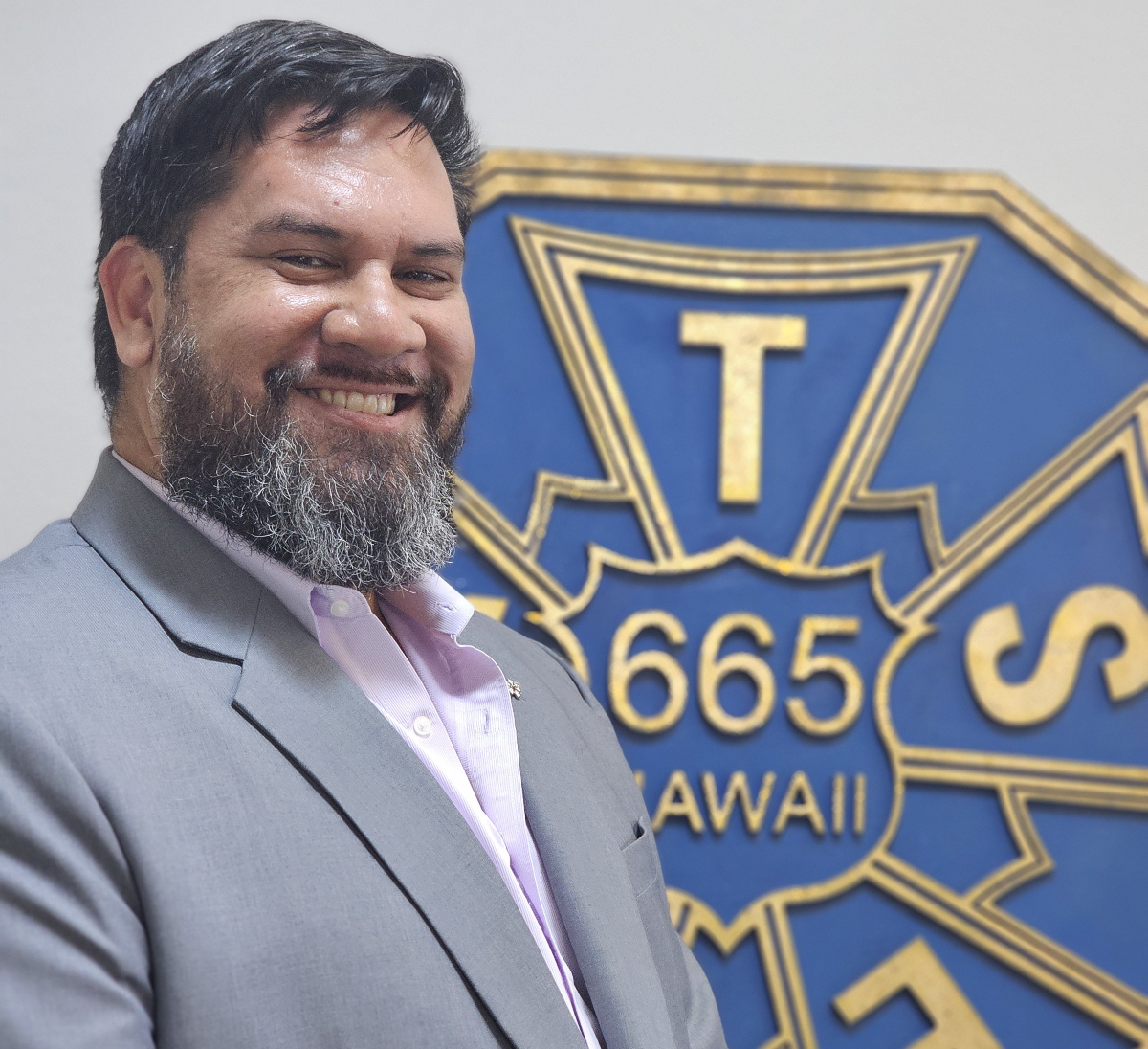 Tuia'ana Scanlan addressing delegates at the 70th Quadrennial IATSE Convention