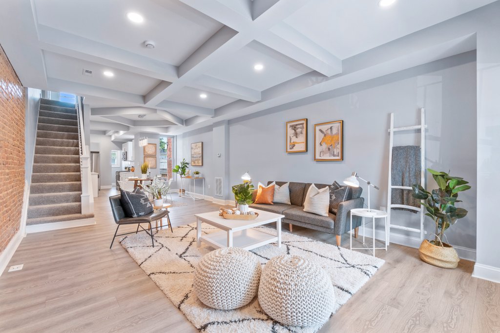 Modern Real Estate Office