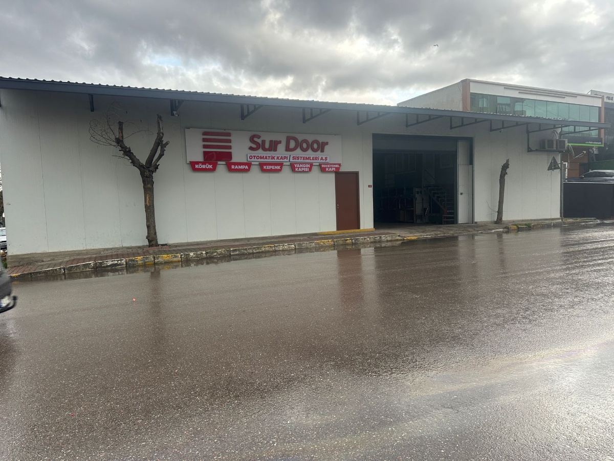 Sur Door Showroom