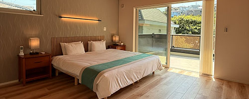 Room1 ワイドキングベッド