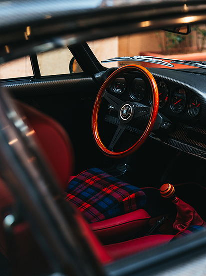 ステアリング&メーターパネル