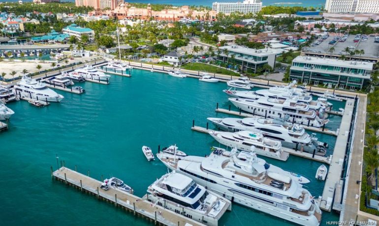 Access exclusive island marinas from Nassau to Harbour Island.