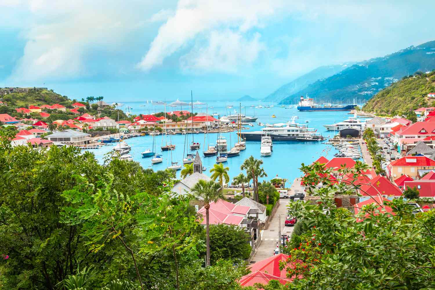 Powdery beaches and turquoise water define the Caribbean charter experience.