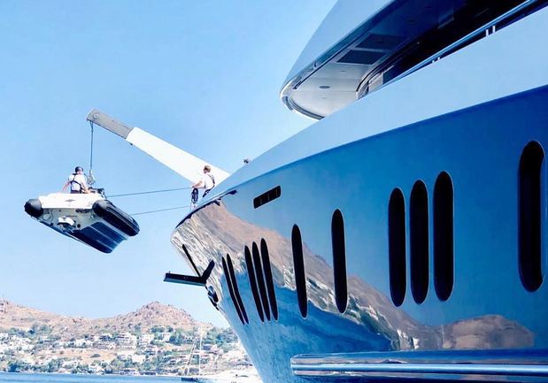 Superyacht crew placement