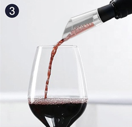 Saca Rolhas Elétrico com garrafa de vinho