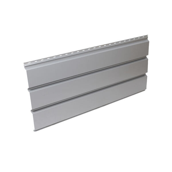 Серое дерево