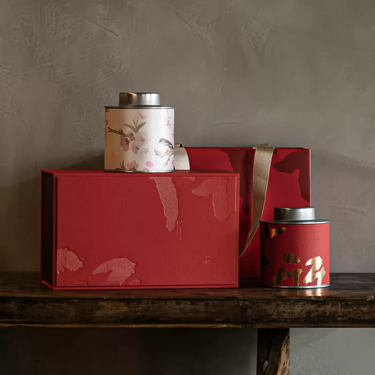 HỘP QUÀ TRÀ TẾT PHÚ QUÝ