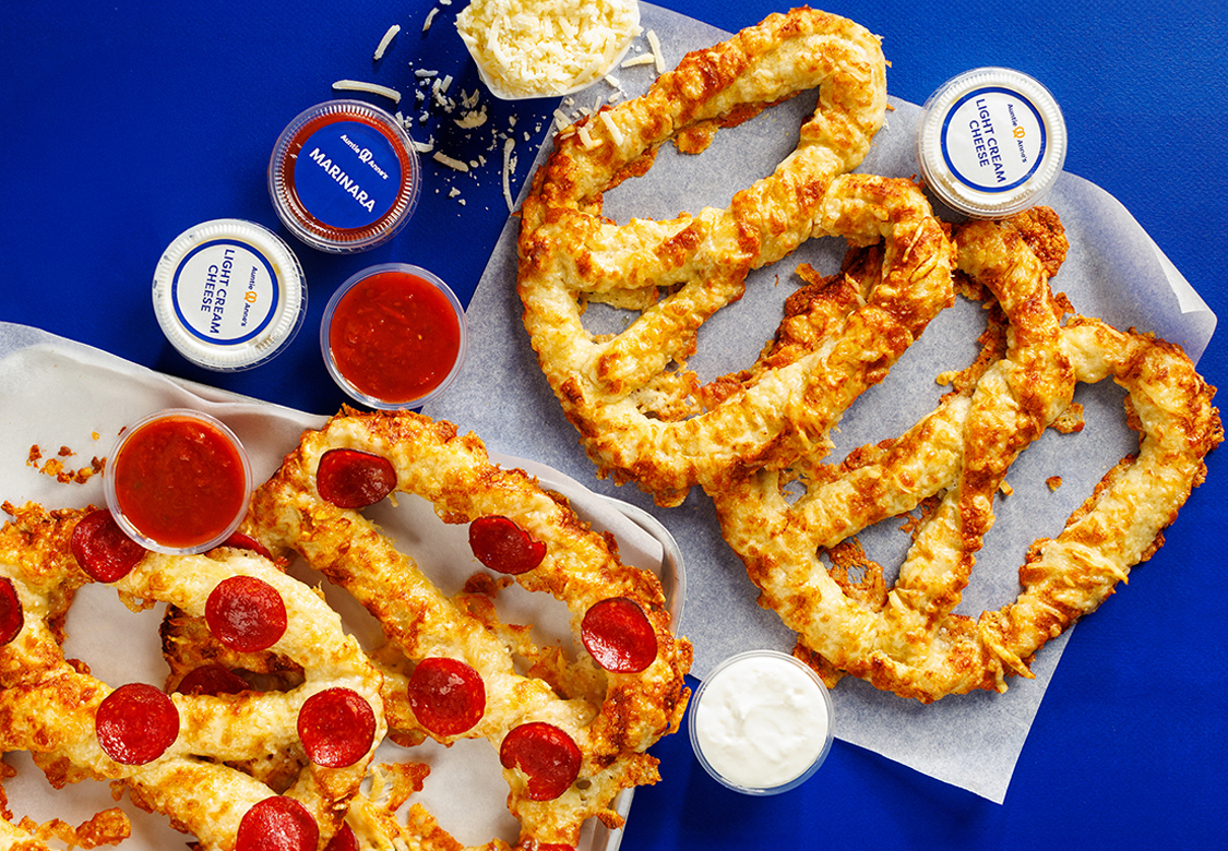 Auntie Anne's — World-famous hand-rolled soft pretzels, bringing the authentic American pretzel experience to Jordan.