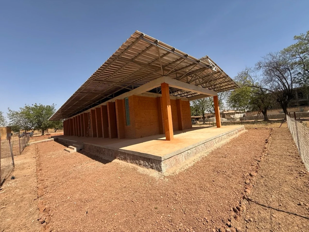 Construction de Deux Écoles Éco-durables