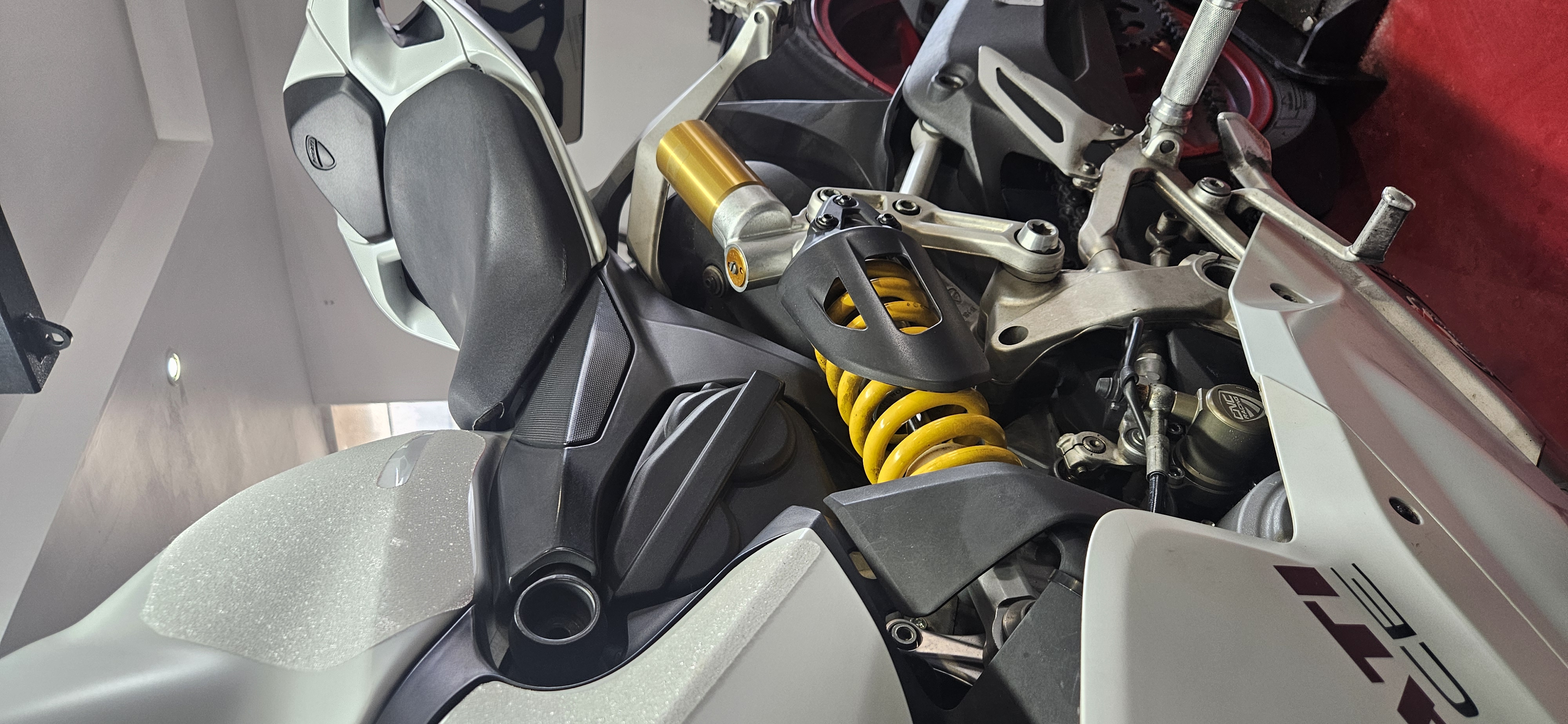 Expertise Pro Suspension — réglage personnalisé suspension moto et VTT selon profil pilote, Six-Fours Var