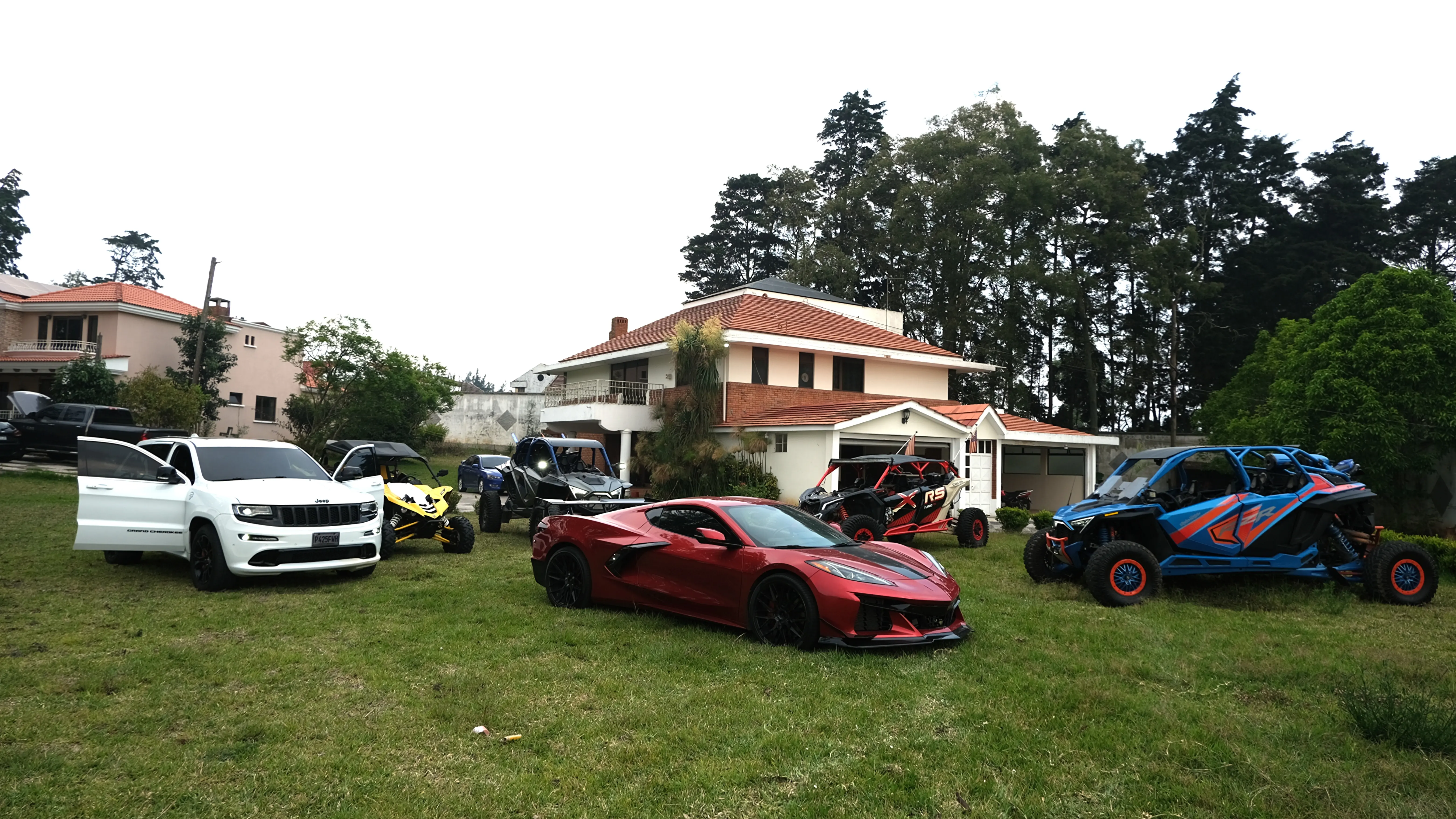 VelozMotors Showroom