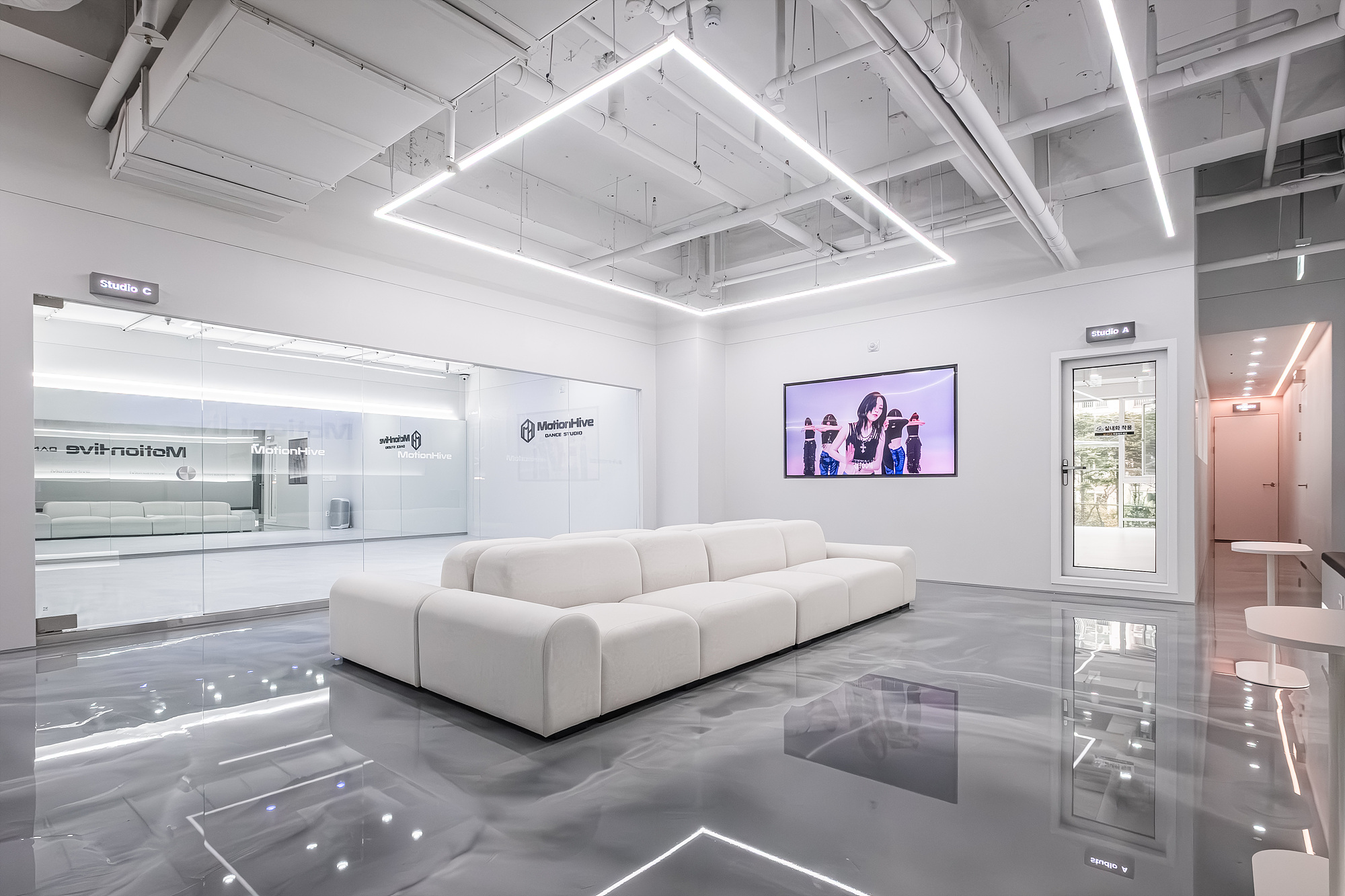 MOTIONHIVE 댄스스튜디오