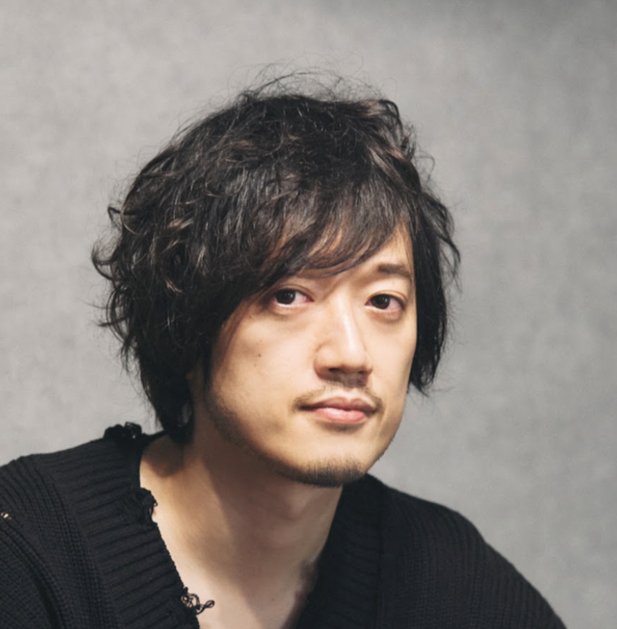 MB - ファッションデザイナー/作家