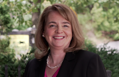 Tori Hollingworth — Communication Coach & Advisor