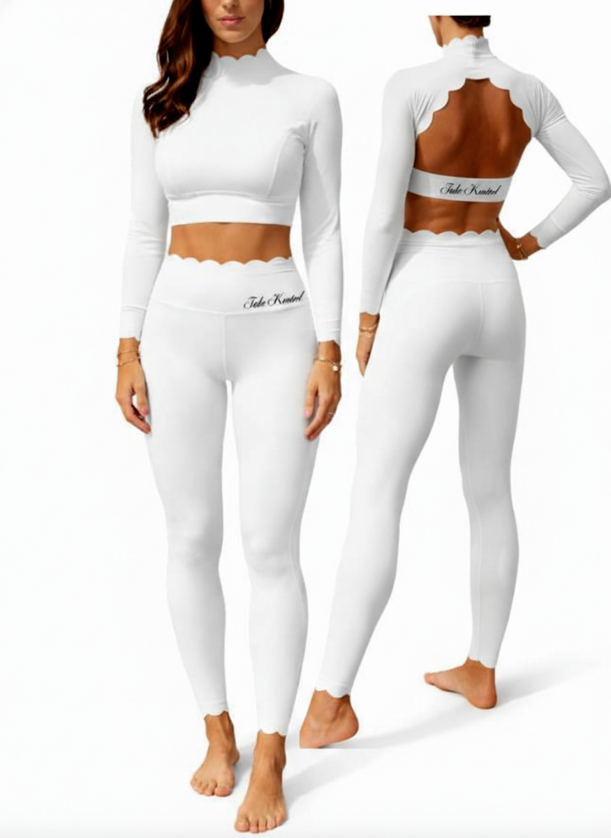 She's In Kontrol Set