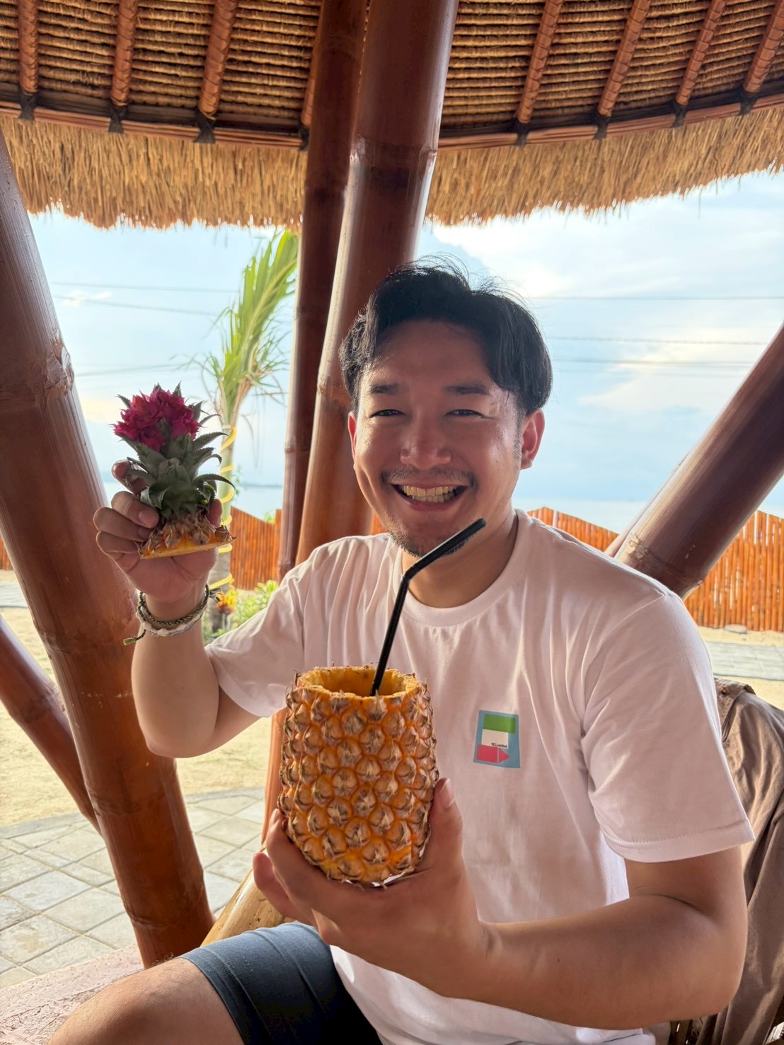 Fresh tropical drinks and coffee