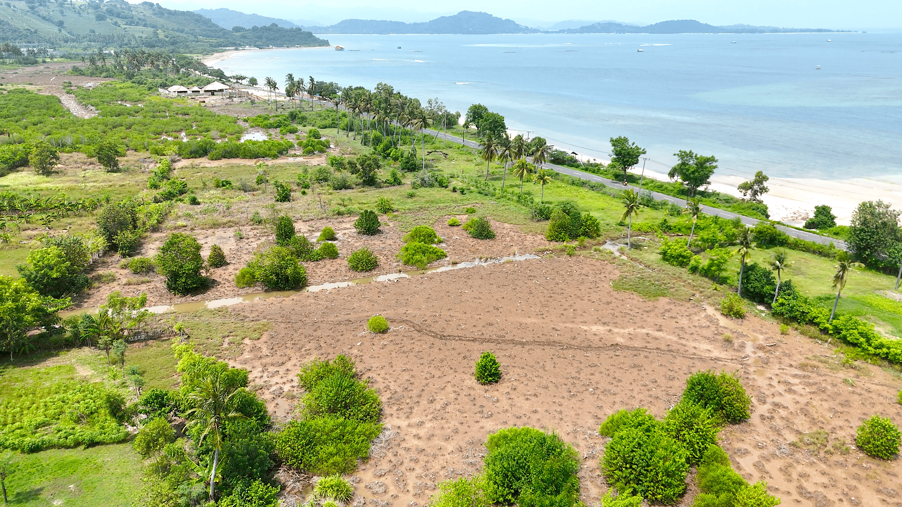 セメラルビーチ近くの土地