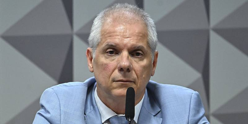 PF prende ex-presidente do INSS em nova fase da Operação Sem Desconto