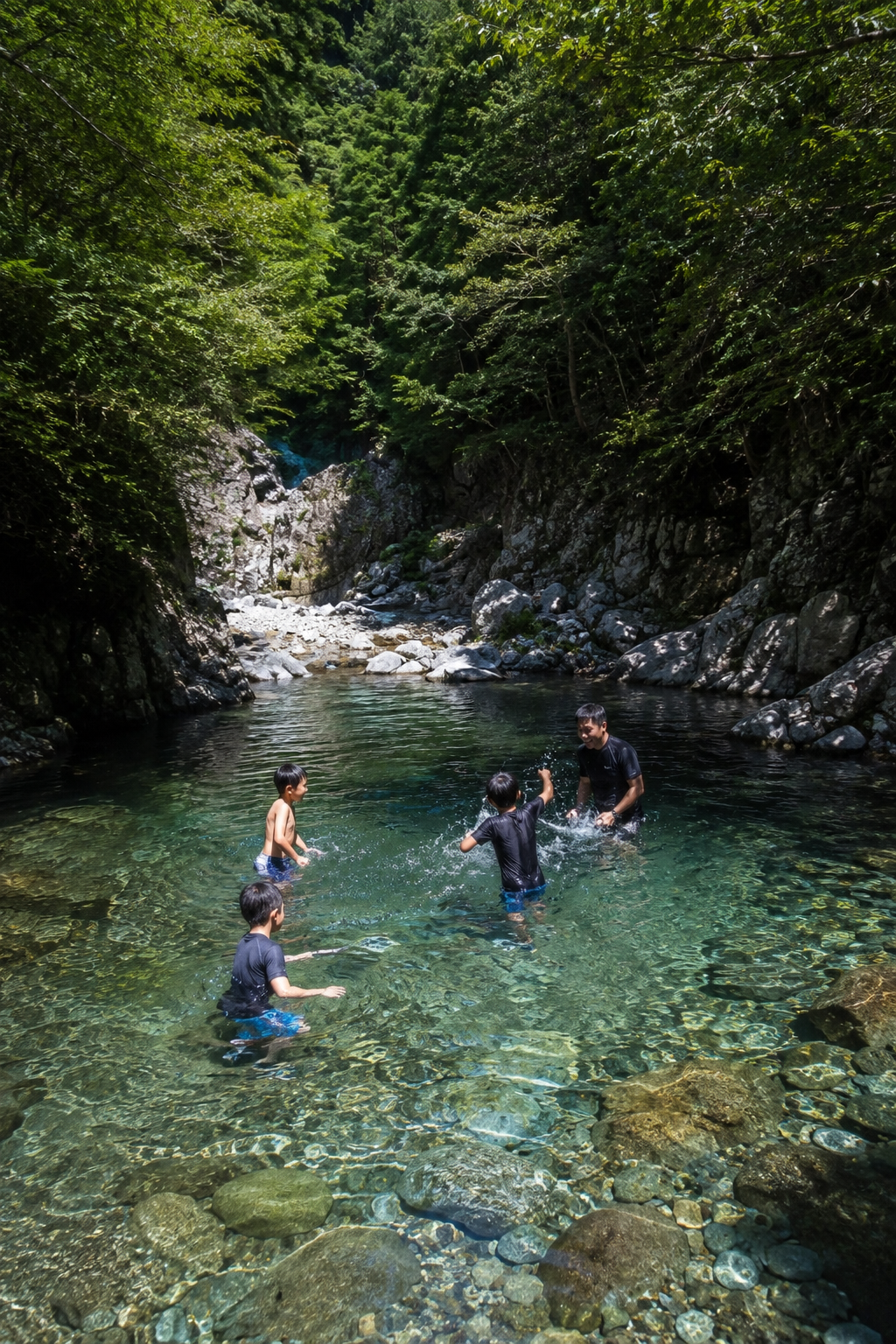 透きとおる水と夏の記憶