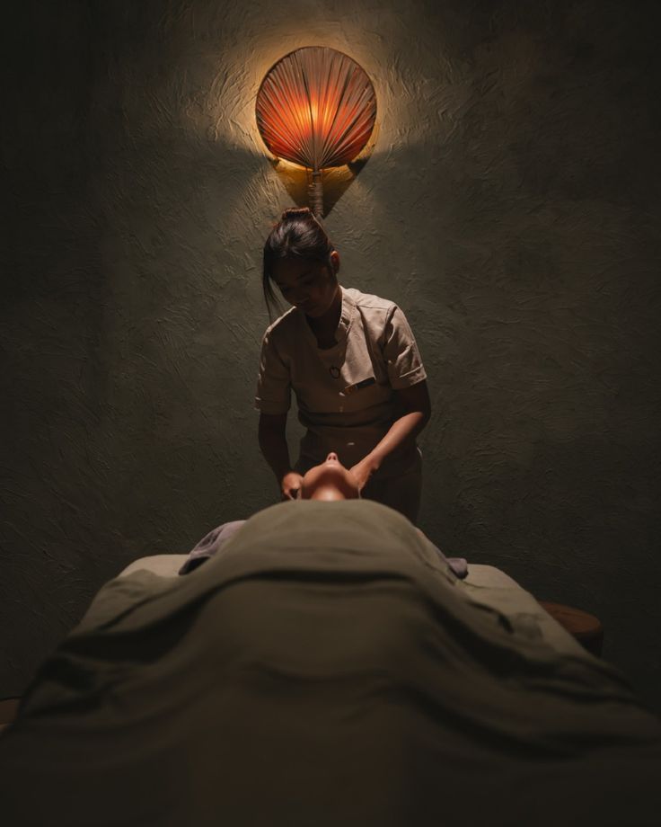 The Best Massage After Island Hopping in Boracay (Recovery Guide 2026)
