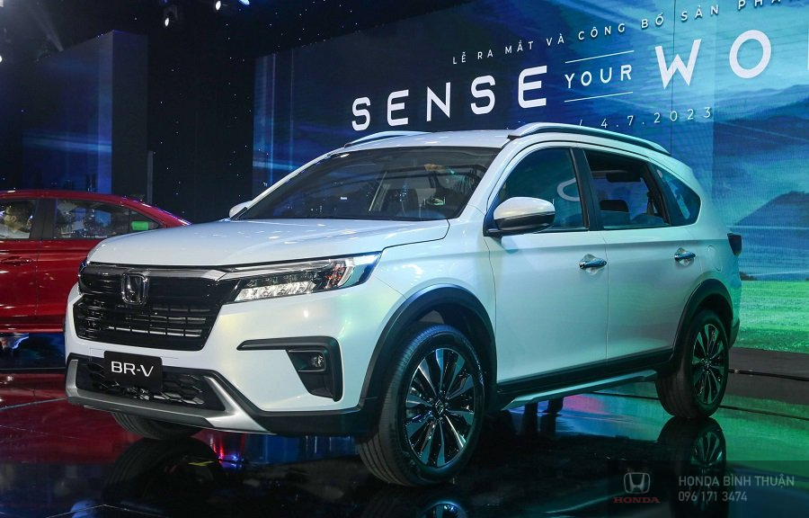 Honda BR-V - Phía Sau