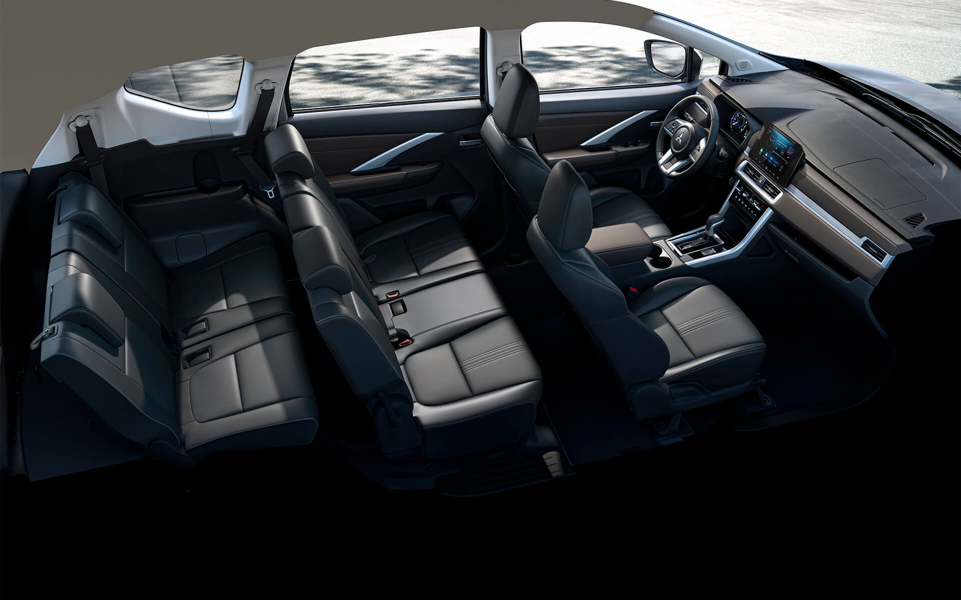 Mitsubishi Xpander thumbnail 2