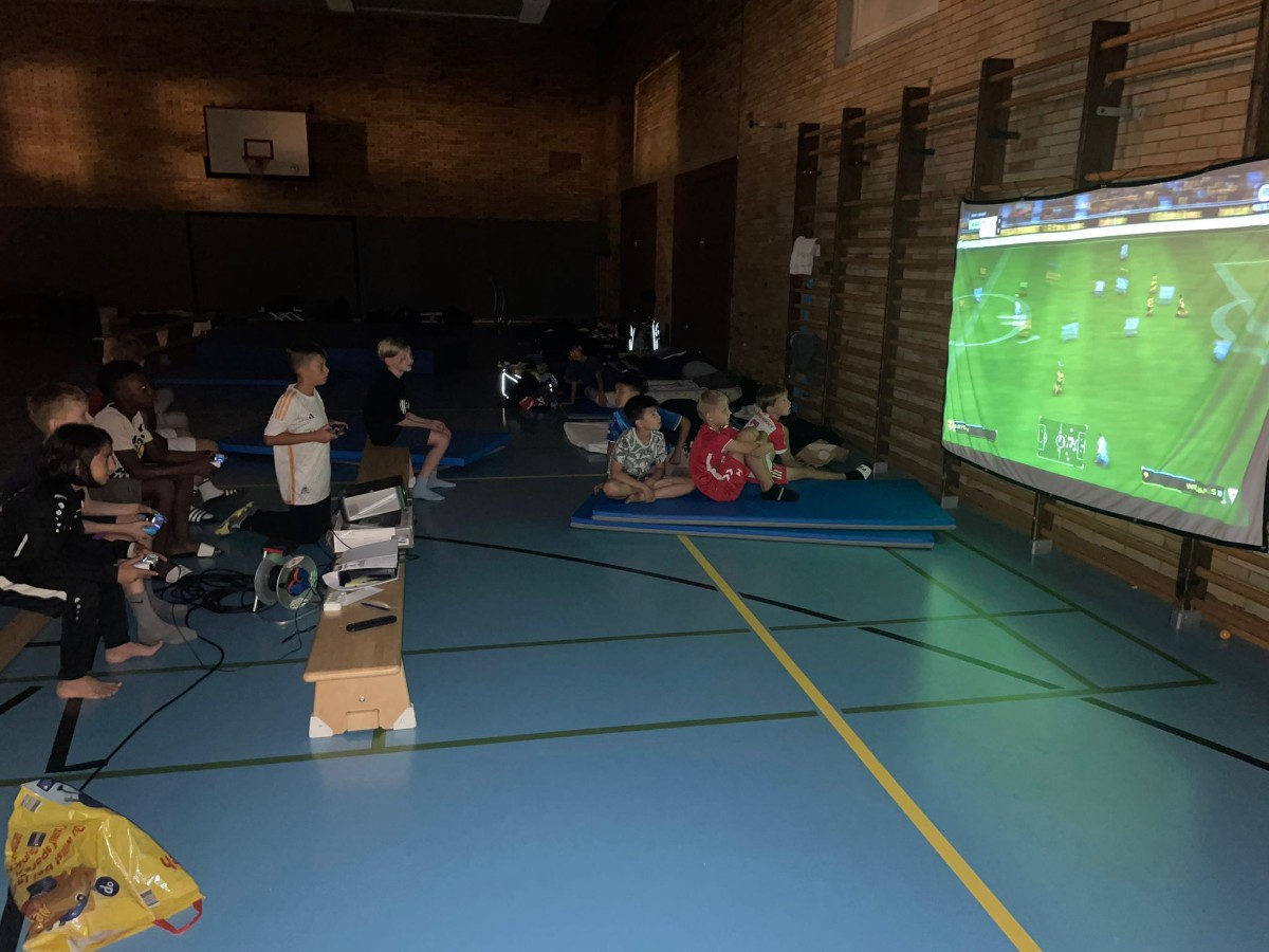 FIFA Abend beim Trainingslager