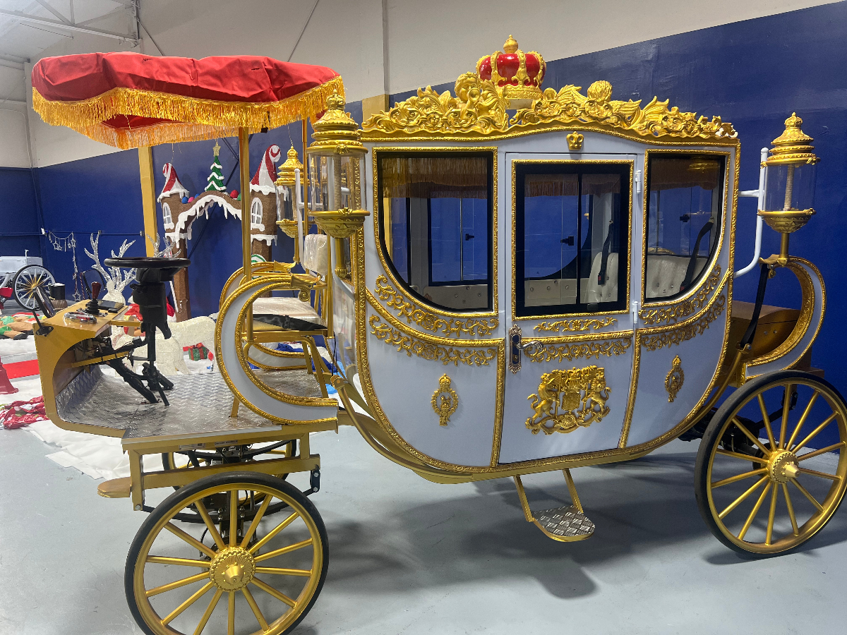 Win This Luxury Royal Carriage - Monthly Raffle Prize