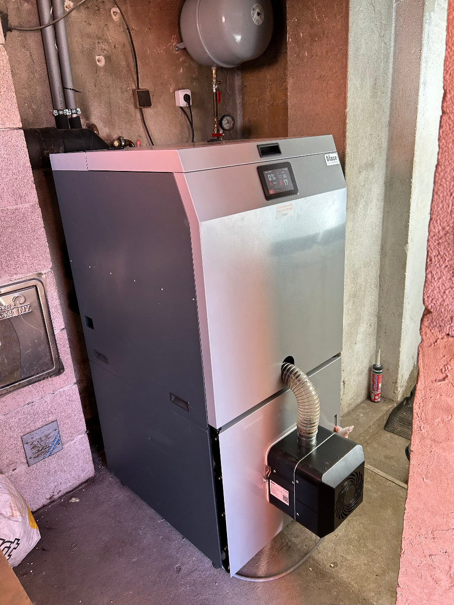 Instalace moderního plynového kotle s expanzní nádobou