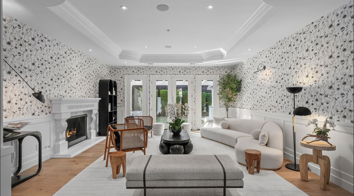 Contemporary Mansion