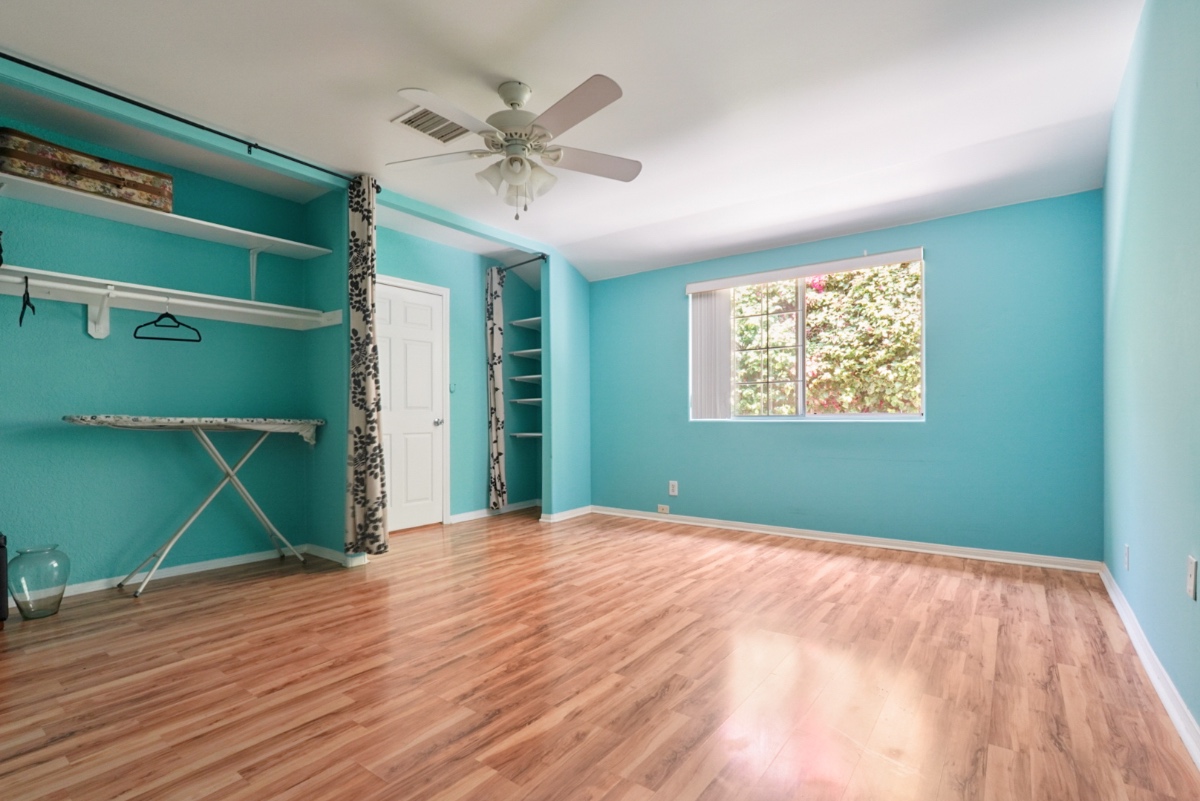 Contemporary Estate Front