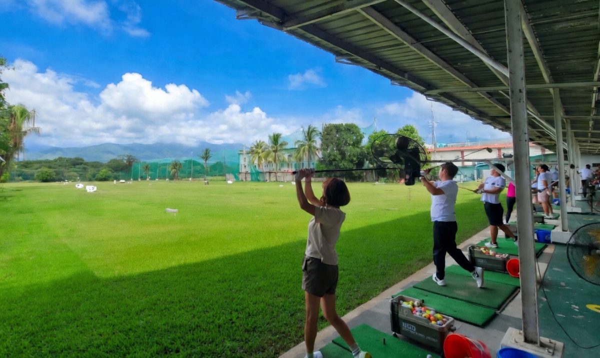 Golf Driving Range