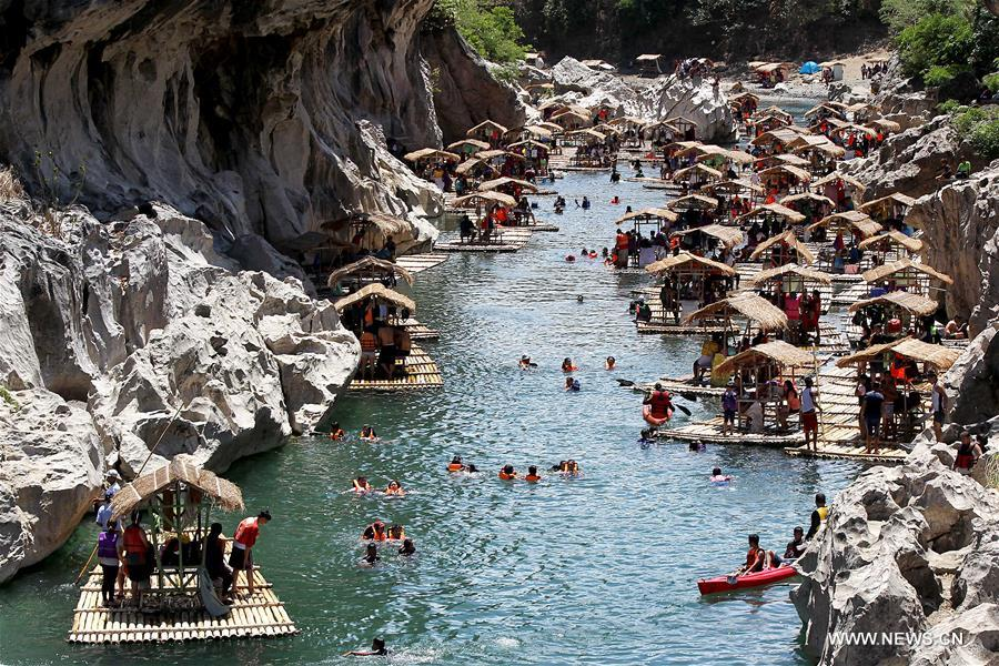 Minalungao - Bamboo Rafting