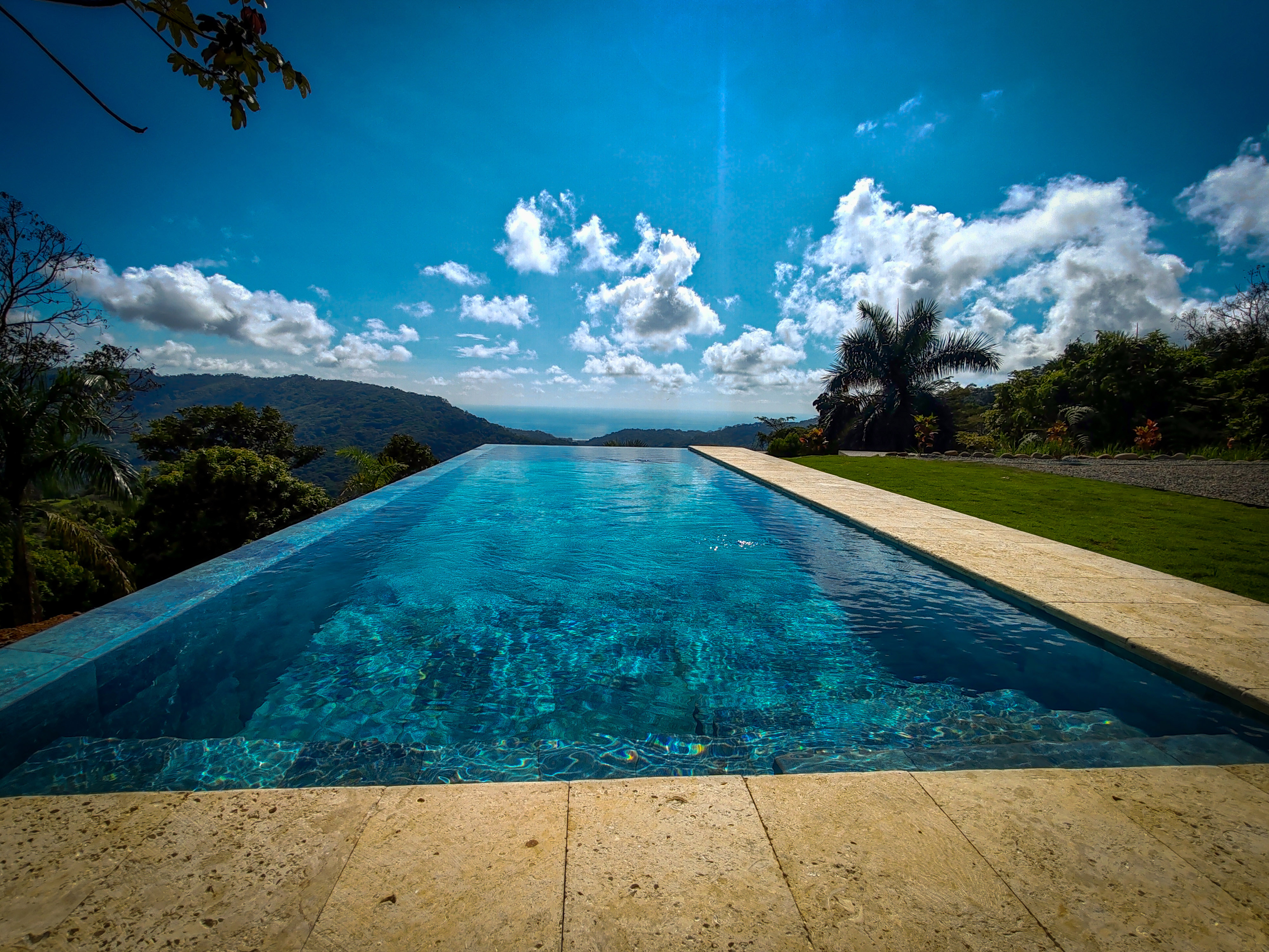 Piscina Infinity con vista al mar - foto 4