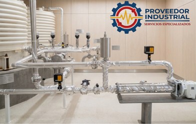 Traza eléctrica heat tracing instalada en tubería industrial
