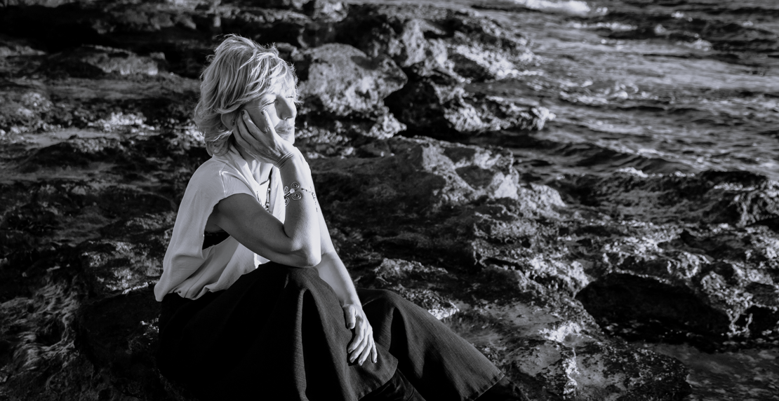 Rosanna — Classical Feng Shui Consultant at work