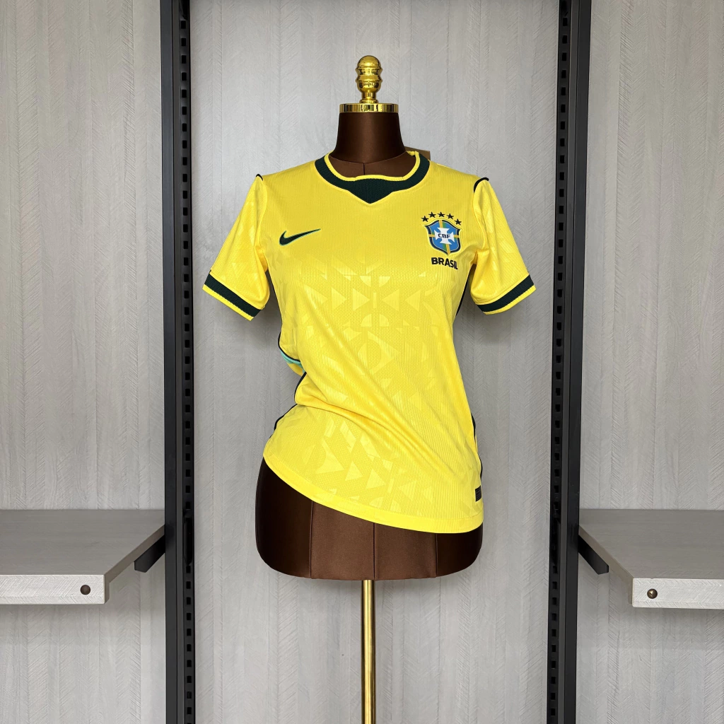 Camisa Brasil Feminino Torcedora I 2026