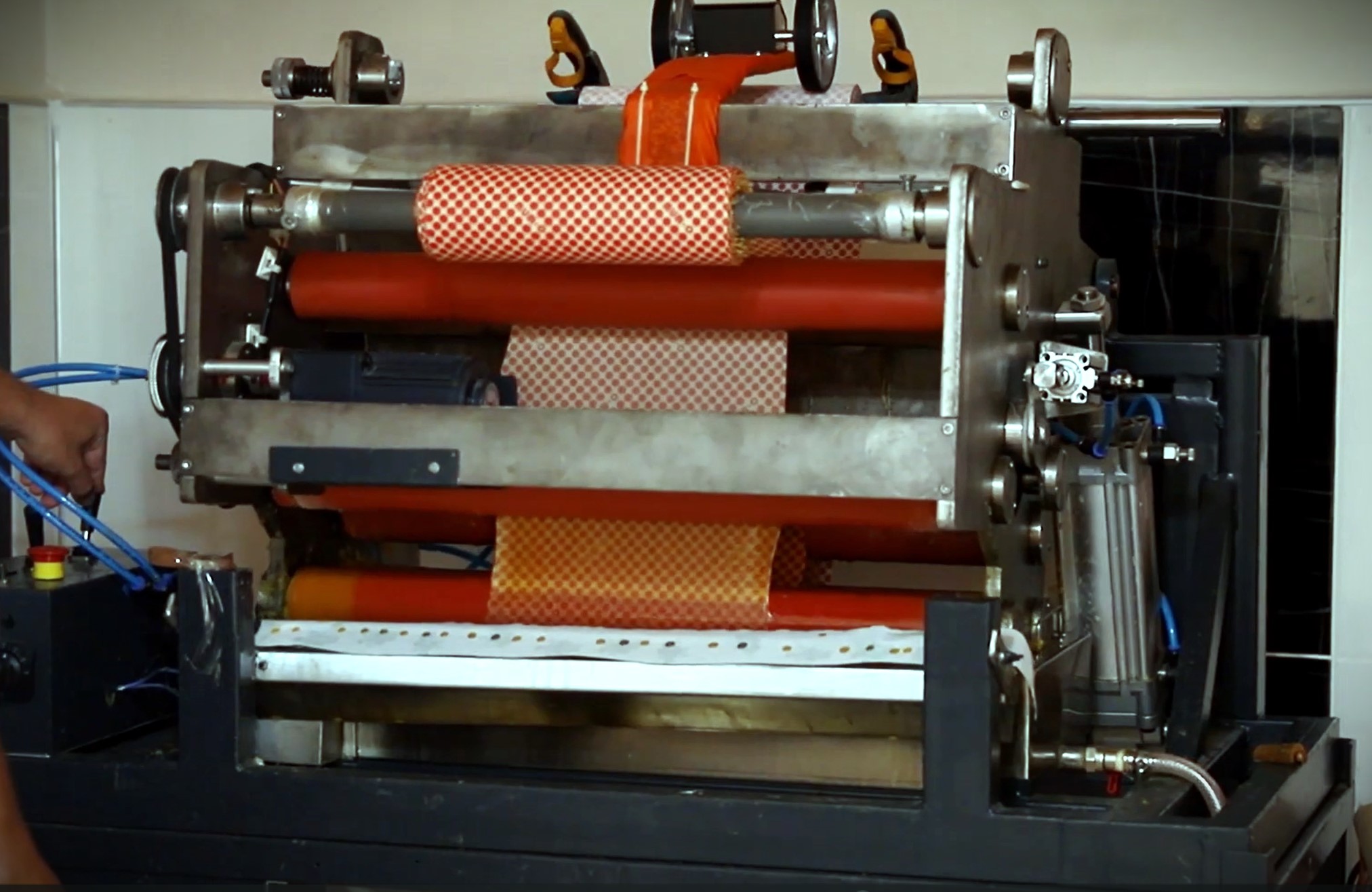 Cotton Sheet Wax Coating Machine