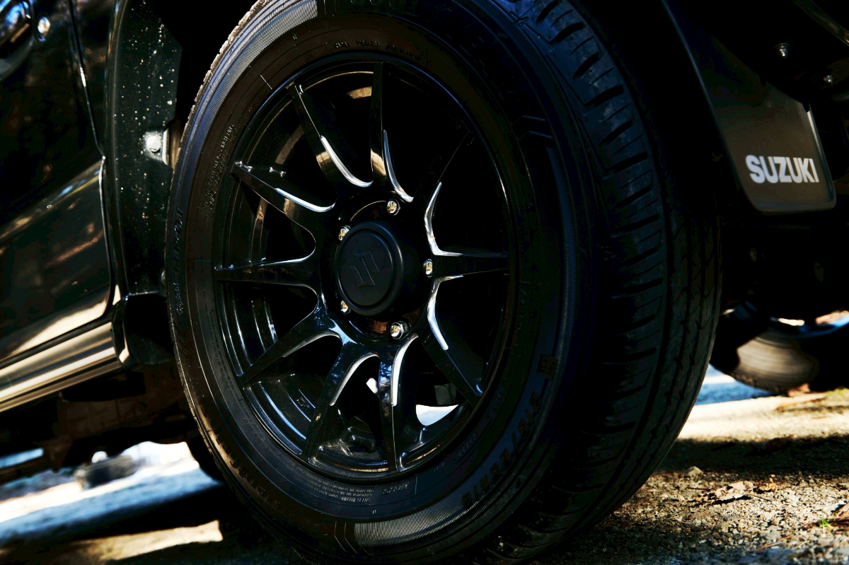 三郷市 タイヤ&ホイール グラフェンコーティング施工事例