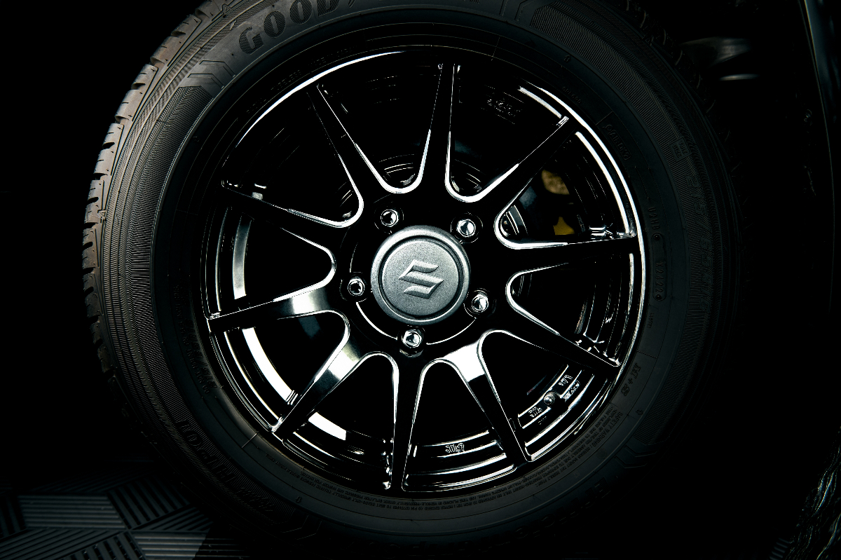 グラフェンホイールコーティング / ブレーキダスト付着防止・光沢持続 三郷市 グラフェンホイールコーティング 施工事例