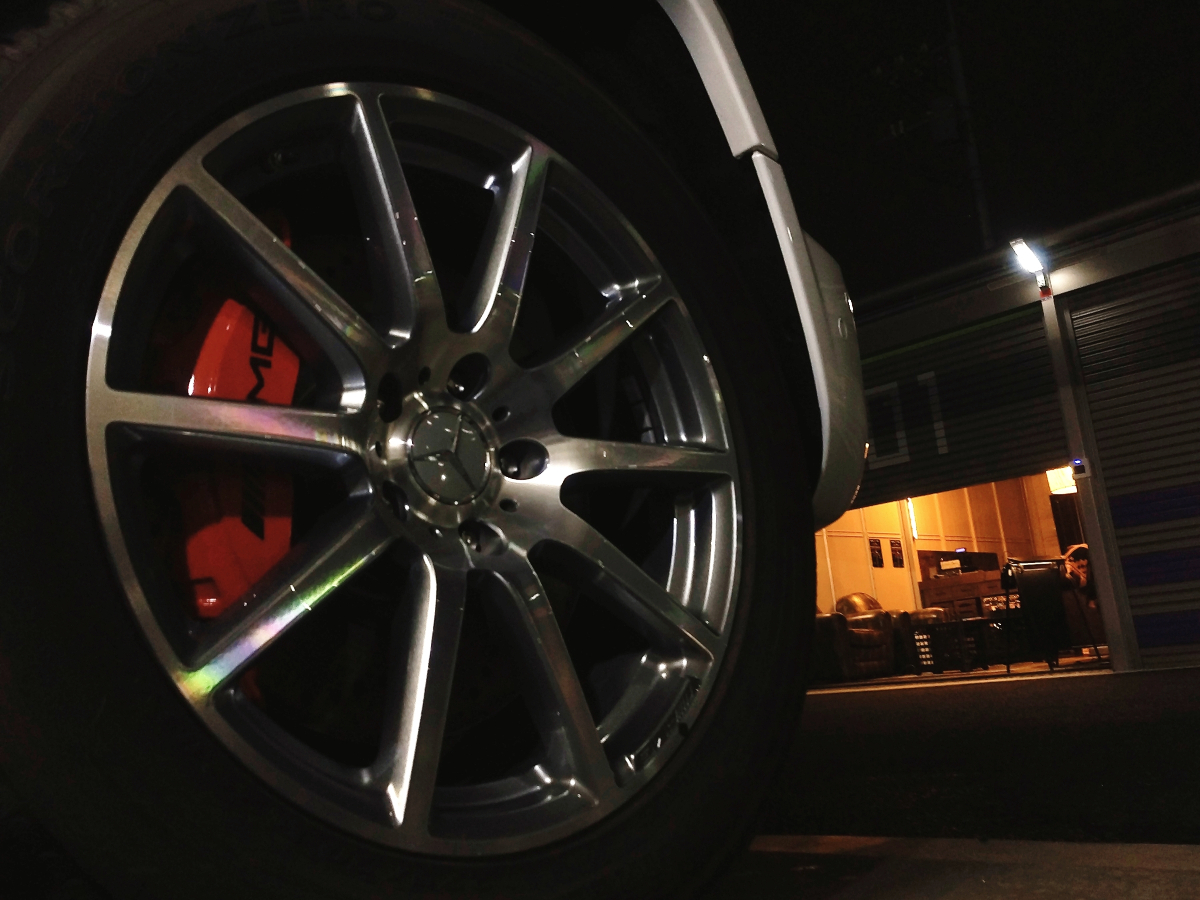 ホイール鉄粉除去(施工後) / 鉄粉除去後の輝きを取り戻したホイール 三郷市 ホイール鉄粉除去 施工後 アフター