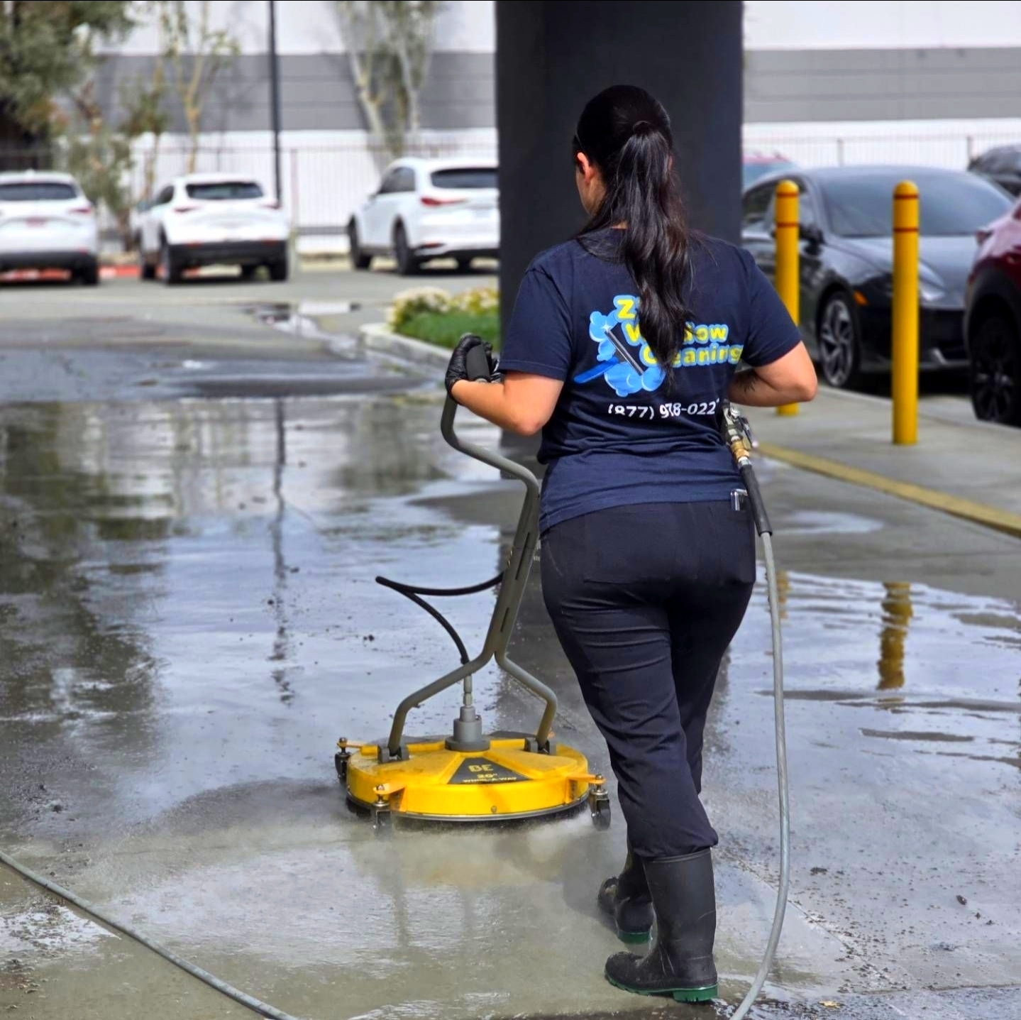 Z's Window Cleaning — Corona, Riverside County Window cleaning and pressure washing in Corona, CA