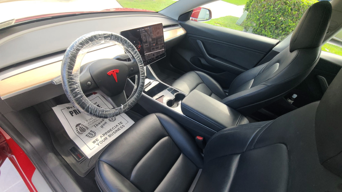 Red Tesla - Interior Detail