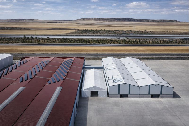 Almacén logístico para centro de distribución en Palencia