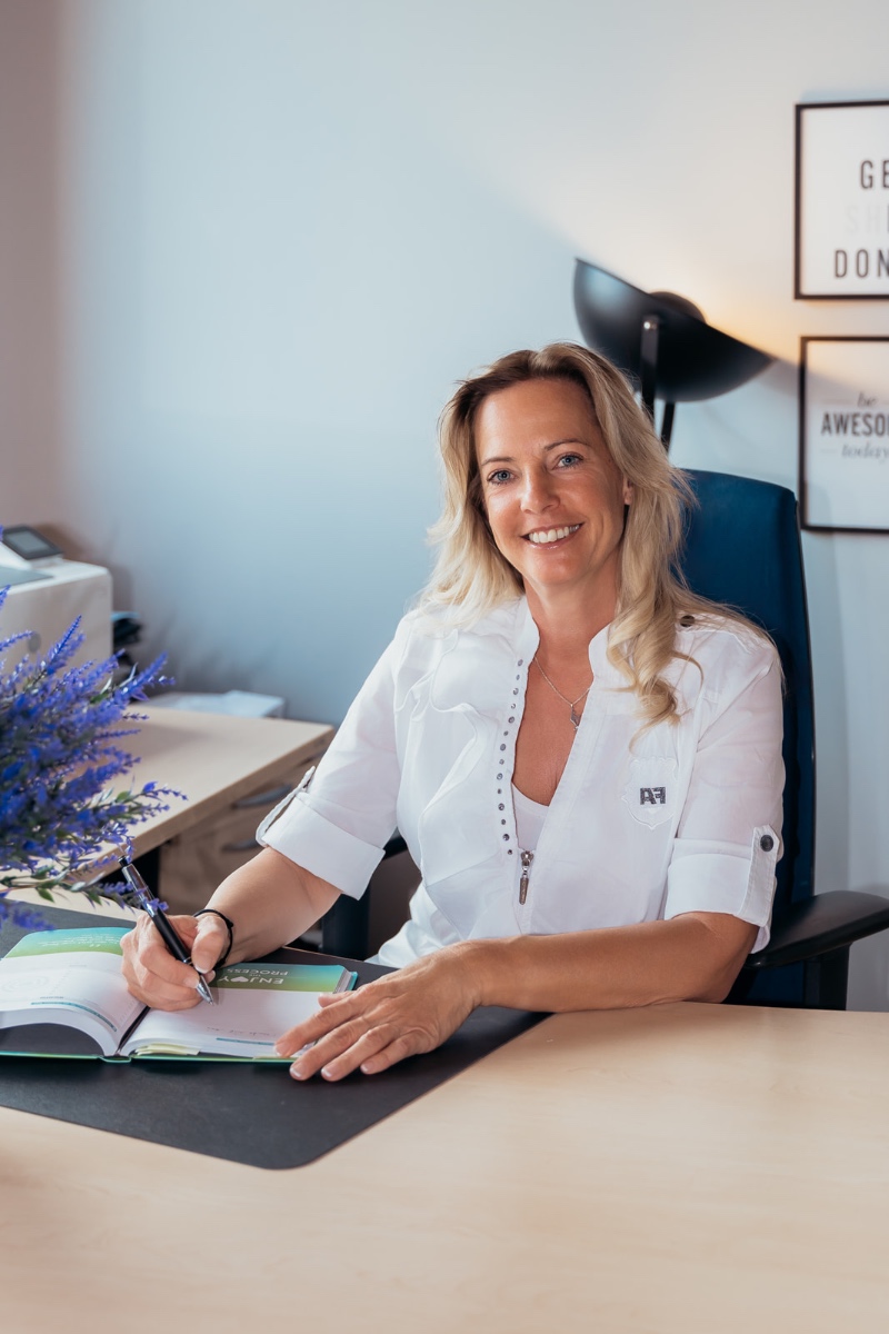 Nicole Niggemann - Ganzheitliche Naturheilpraktikerin