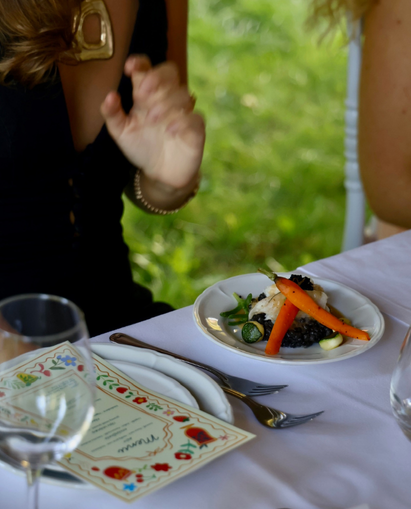 Seated dinner experience