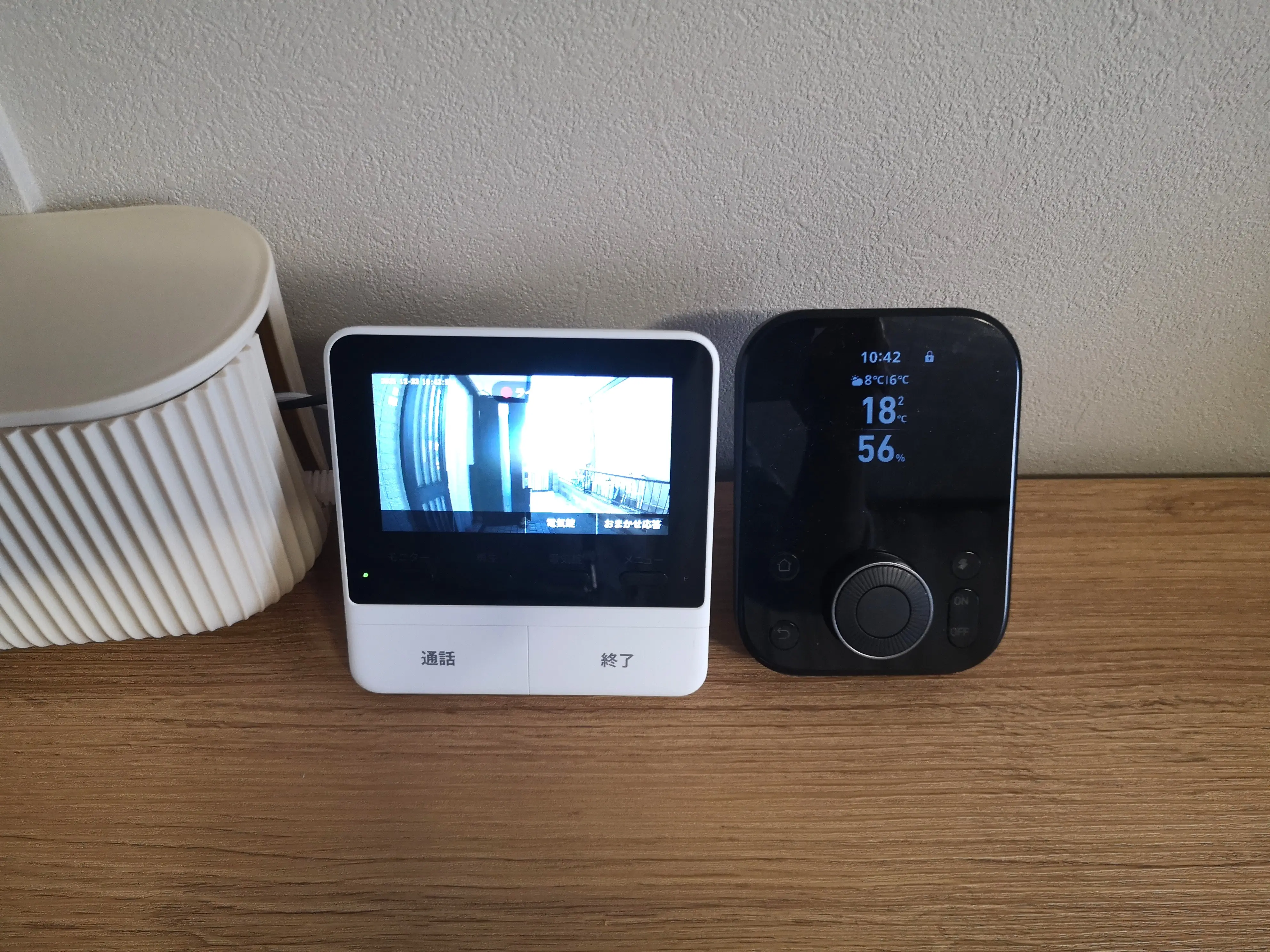 来客確認・解錠ができるモニター