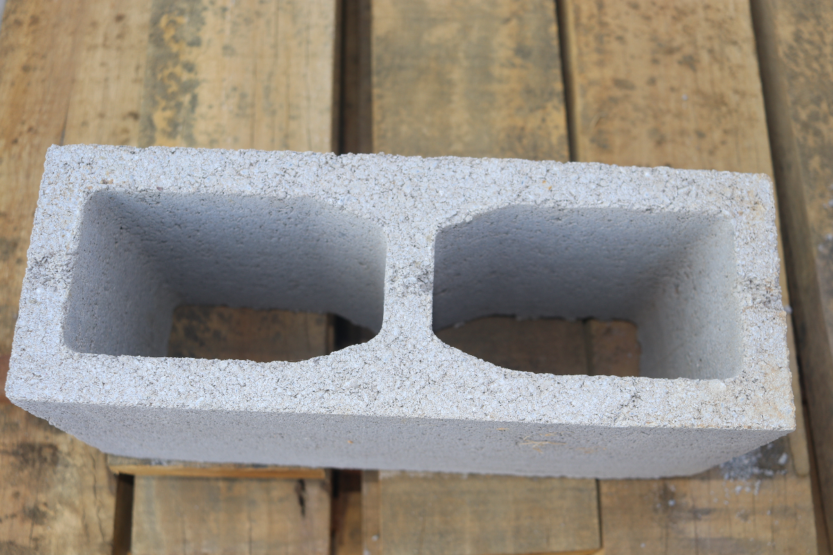 Bloco Estrutural 14x19x39 para Muros em Sinop MT Bloco estrutural 14x19x39cm para muros em Sinop MT – bloco de concreto certificado ABNT NBR 6136